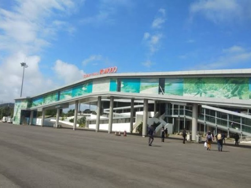 Sambut G20, Jokowi Percantik Bandara Komodo