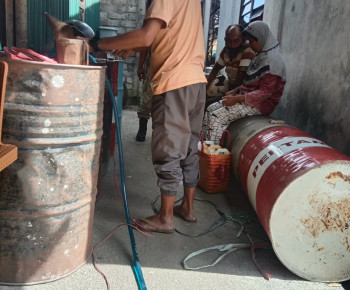 Kelangkaan Mitan di Reo, Distribusi Bermasalah hingga Harga Melambung