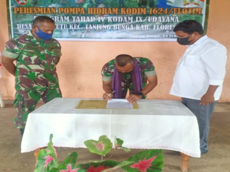 Dandim 1624/Flotim Resmikan Pompa Hidram Tahap lV Kodam lX/Udayana di Desa Lamatutu