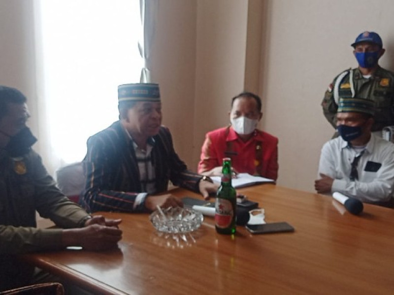 Soal Kepala SMPN 1 Ruteng, Hery Ngabut: Karena Baru ya Tidak Mengerti