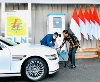 SPKLU Ultra Fast Charging Pertama di Indonesia Diresmikan Jokowi