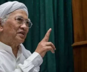 Gus Mus: MUI Akal-akalan Soeharto, Tukang Ketik Pun Bisa Jadi Ulama
