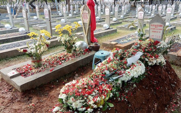 makam ainun habibie Makam Istri Presiden