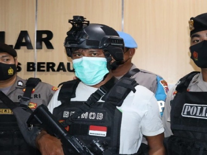 Brimob Gadungan