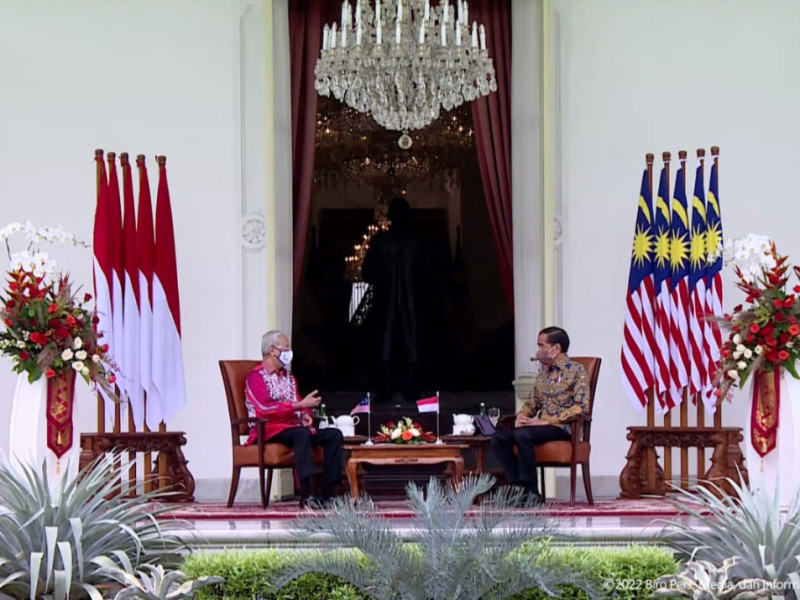 Jokowi Terima Kunjungan PM Malaysia Ismail Sabri di Istana Merdeka