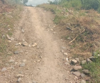 Tak Sesuai Janji Kampanye, Warga Tolak Proyek Rehab Jalan di Reok