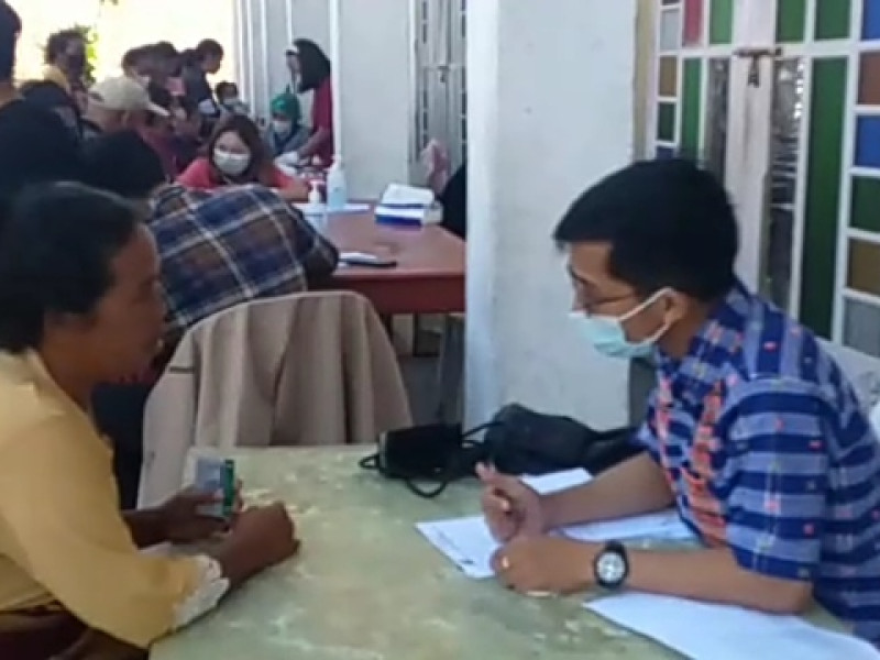Paroki St. Klaus Kuwu Gelar Bakti Sosial Kesehatan Sambut HKNLS