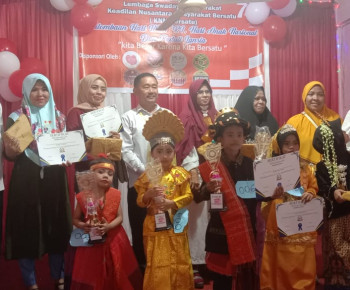 Jaga Persatuan Bangsa, LSM KNM Bersatu Gelar Lomba Busana Daerah