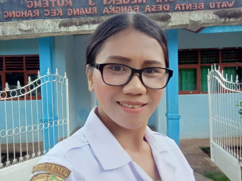 SMPN 3 Ruteng Watu Benta Sambut Sumpah Pemuda dengan Bergerak Bersama