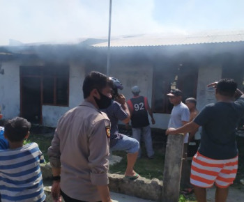 Gedung Kantor Kelurahan Reok Kebakaran, Arsip Penting Hangus