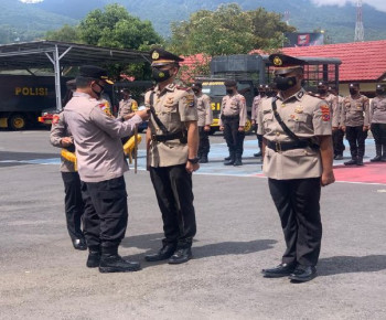 Kapolres Pimpin Upacara Sertijab Kasat Reskrim Polres Manggarai