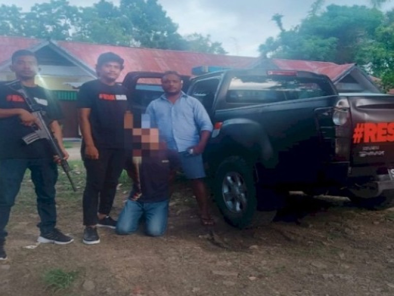 Tiga Anak Kandung