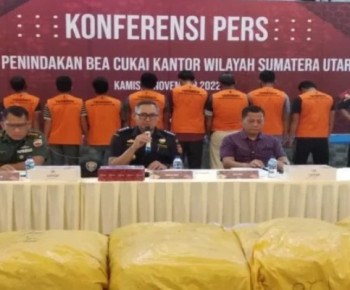 Penyelundupan Ratusan Karung Ballpres Digagalkan Bea Cukai Sumut dan Sita Rokok Ilegal
