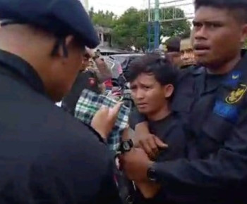 Brutal! Garda Partai NasDem Bubarkan Aksi Damai Tolak Anies Curi Start Kampanye