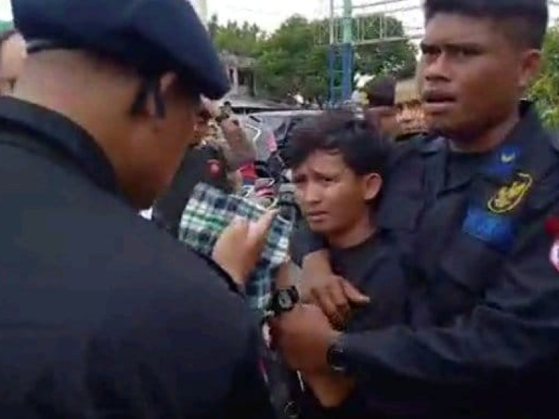 Brutal! Garda Partai NasDem Bubarkan Aksi Damai Tolak Anies Curi Start Kampanye