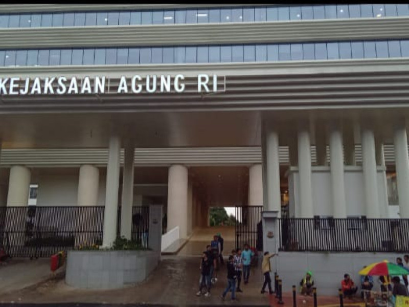 Cium Aroma Intervensi Pihak Tertentu, PMI Desak Kejagung Segera Tersangkakan Johanes Rettob