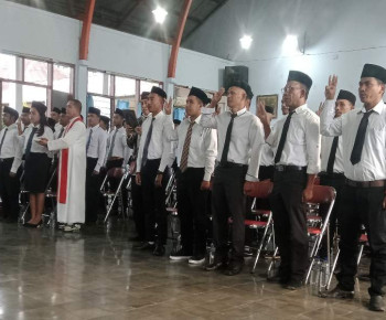 KPU Manggarai Lakukan Pelantikan 60 Anggota PPK Terpilih