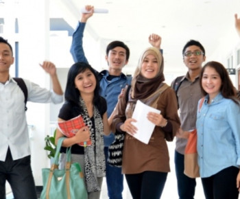 Pilih Mana, Menjadi Mahasiswa Kupu-Kupu atau Kura-Kura