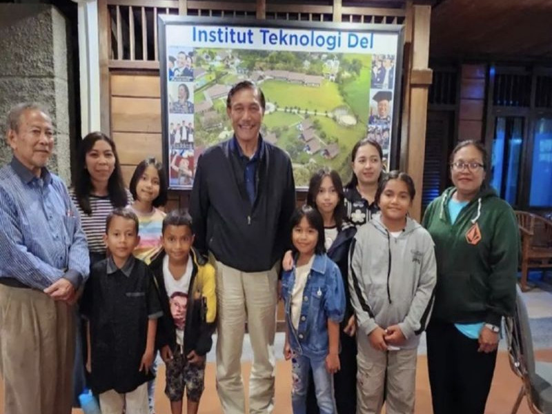 Bareng Nono, Carren Nathania Siswi asal Tapanuli Utara Terpilih Berlatih ke Olimpiade Matematika Asia