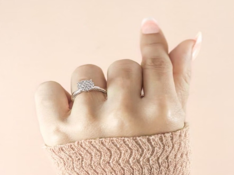 Guru ini Syok Lihat Bocah TK Hadiahi Temannya Cincin Emas