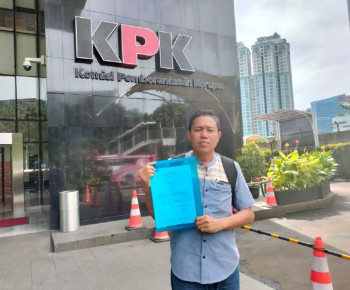 Seno Laporkan 45 Anggota DPRD Blora terkait Kasus Honor Narsum Dewan ke KPK