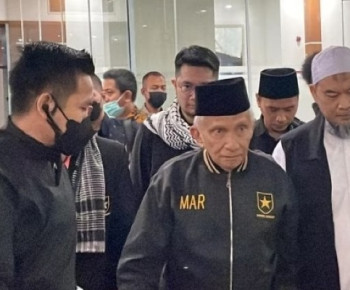 Amien Rais Desak Jokowi Bersihkan Jaringan Ferdy Sambo