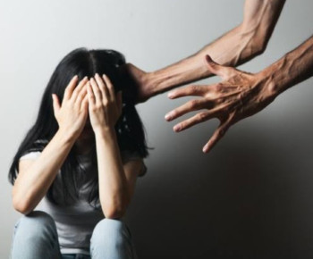Wanita di Sumba Diperbudak Dijadikan Hamba dan Dirudapaksa Sejak SD oleh Majikannya