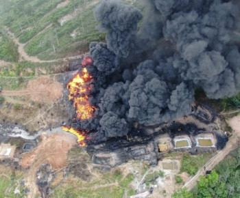Sumur Minyak Ilegal di Muba Terbakar Terbakar, 1 Tewas