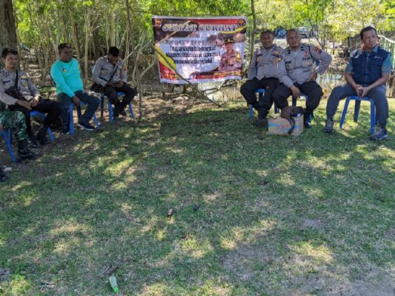 Warga Keluhkan Kenalpot Racing dan Ternak Liar pada Jumat Curhat Polsek Reo