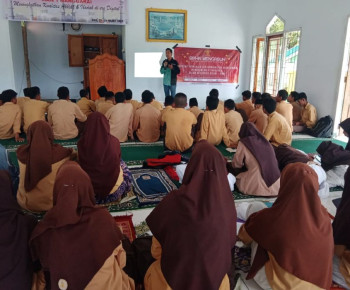 BPHN Mengasuh, LBH Manggarai Raya Sosialisasi Hukum di Sekolah MAN 1 Manggarai