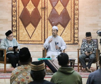 Umat Islam Seharusnya Bersatu