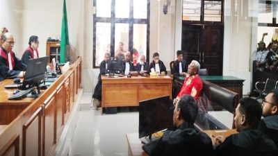 Pendukung Johanes Rettop
