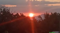 Sunset-di-Lembor