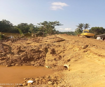 Ali Sabarno Soroti Pengerjaan Proyek Penimbunan Kali Wanggu: Diduga Tanpa Amdal dan Siluman