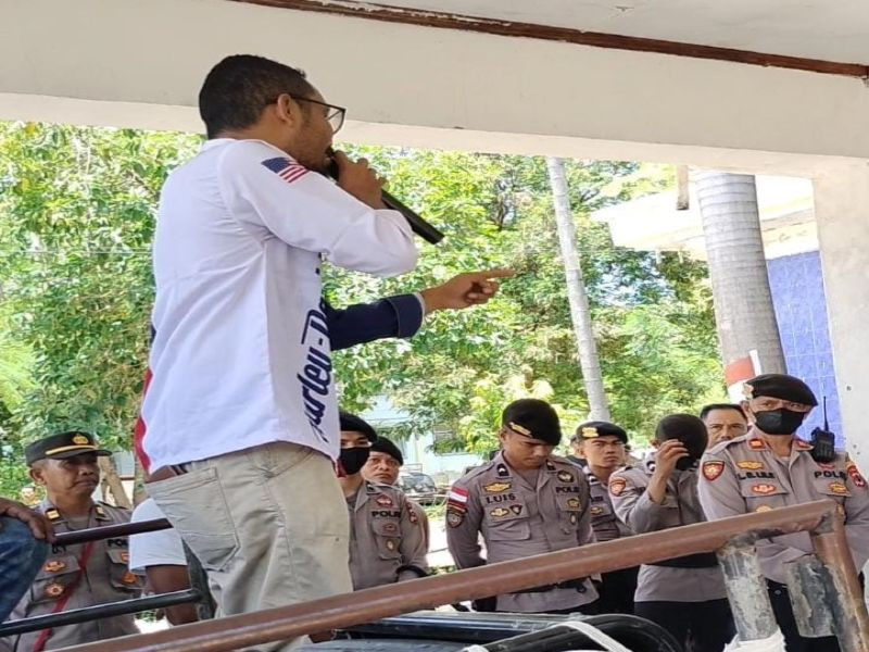 Polemik Terminal Kembur, Jahang Tak Tersentuh Hukum Aktivis Lorens Logam cs Bakal Kepung Kejari Manggarai