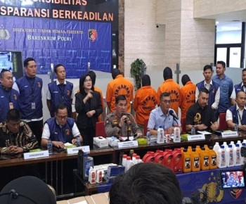Produsen Oli Palsu Beromset Miliaran Diungkap Polri, Diedarkan ke NTT
