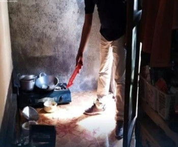 Bejat, Suami Tebas Leher Istri saat Goreng Tahu di Dapur