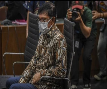 Johnny Plate Minta Dibebaskan dari Kasus Korupsi BTS Kominfo