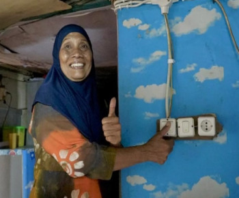 Kebut Rasio Elektrifikasi, PLN Targetkan Realisasi Bantuan Pasang  Baru 10.250 Keluarga di Lima Provinsi