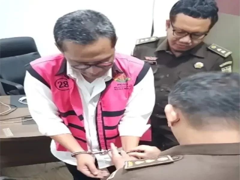 Nasib Orang Projo, Ketua Dilantik jadi Menkominfo Anggota Ditersangkakan Kejagung
