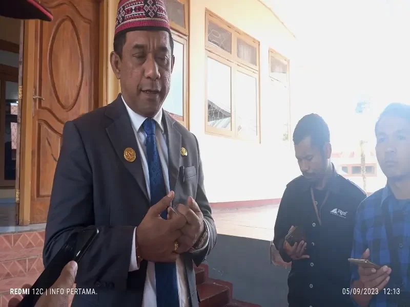 Respon Tuntutan Nakes Non ASN, Bupati Nabit: Bisa Dinaikan Tetapi Ada yang Dikorbankan