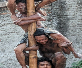 Meriahkan Semarak Kemerdekaan RI ke-78, FIFGROUP Pati Gandeng Warga Sekitar