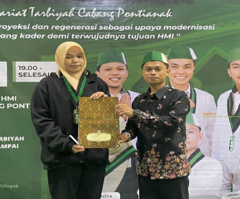 Feni Nurhaliza Terpilih Sebagai Ketua Umum HMI Komisariat Tarbiyah Cabang Pontianak