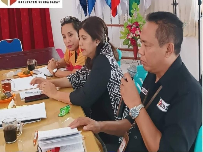 Bawaslu Ingatkan KPUD Sumba Barat Teliti dan Periksa Berkas Pencalonan