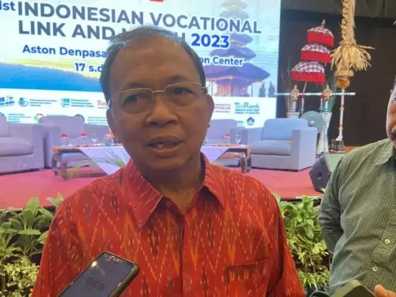 Warga Buleleng Enggan Dukung Capres PDIP Gegara Bandara Batal, Koster: Gak Ngaruh