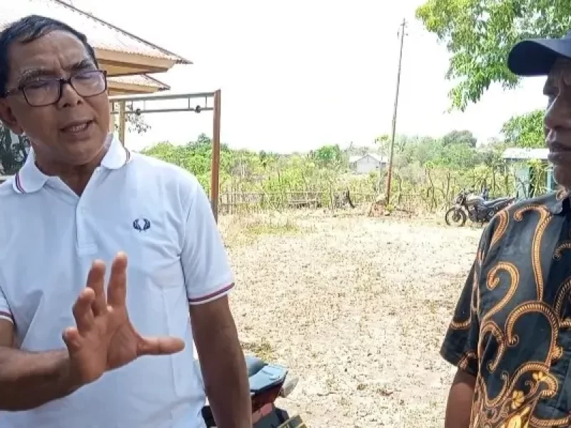 Stefanus Akut Ajak Warga Poco Leok Banyak Piknik Membuka Pikiran & Wawasan