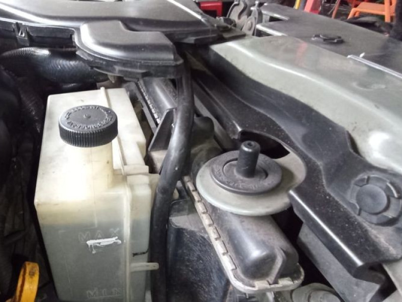 Ini yang Bikin Air Radiator Mobil Cepat Habis