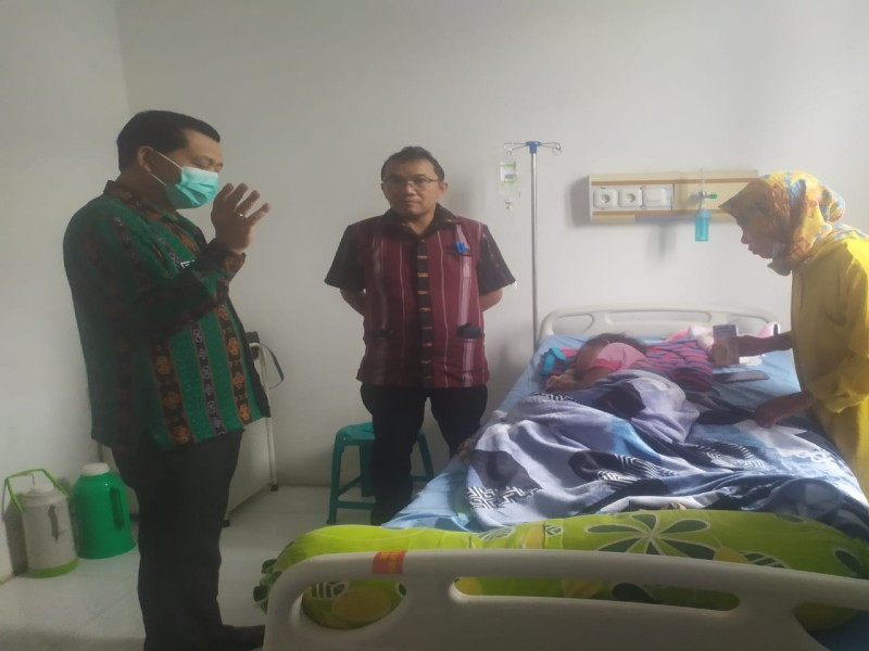 Saat Nakes Diberhentikan, Heri Ngabut Deklarasi Maju Bupati dinilai Tidak Peduli Nasib Nakes