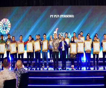 Program TJSL Tepat Sasaran, PLN Sabet 28 Penghargaan Dalam ICA dan ISDA Awards 2023