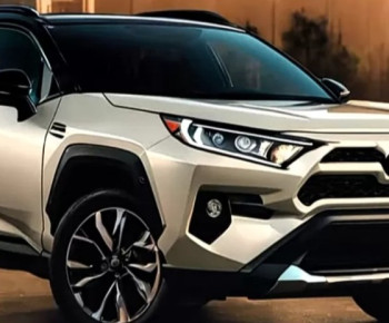 Toyota RAV4 2024 Tampil Beda, Update Tampilan Kado Akhir Tahun!